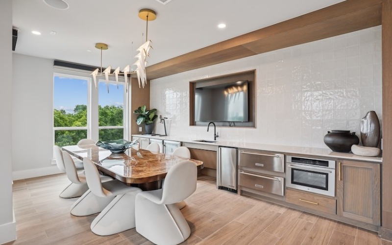 Bishop Arts sky lounge in luxury apartment building